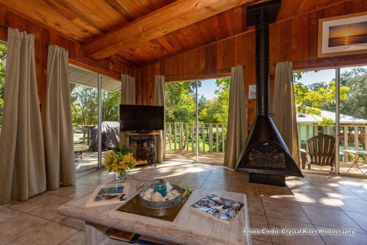 Riverfront Treetop Bungalow Хомосасса Экстерьер фото